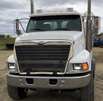 2006 Sterling L9500 T/A Water Truck with 12m3 Tank
GVWR 46,500 Kg